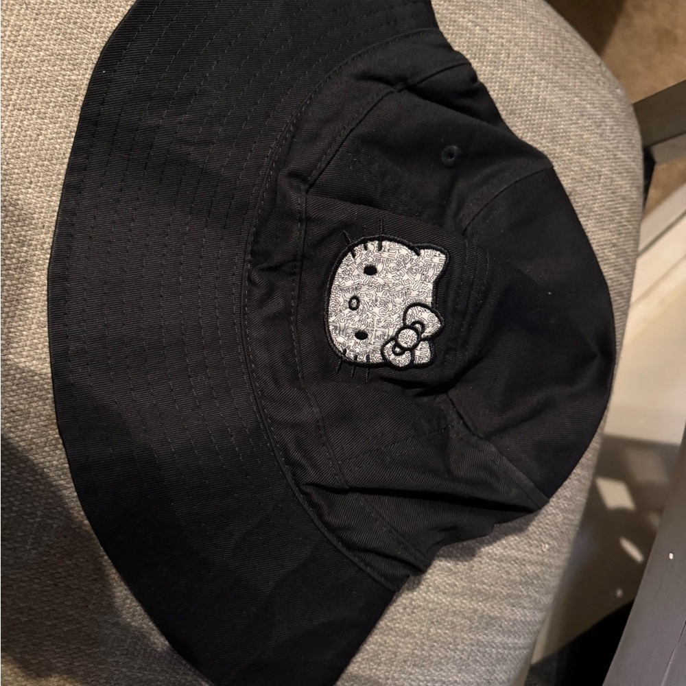 Loungefly Black Bucket Hat with Hello Kitty Tag